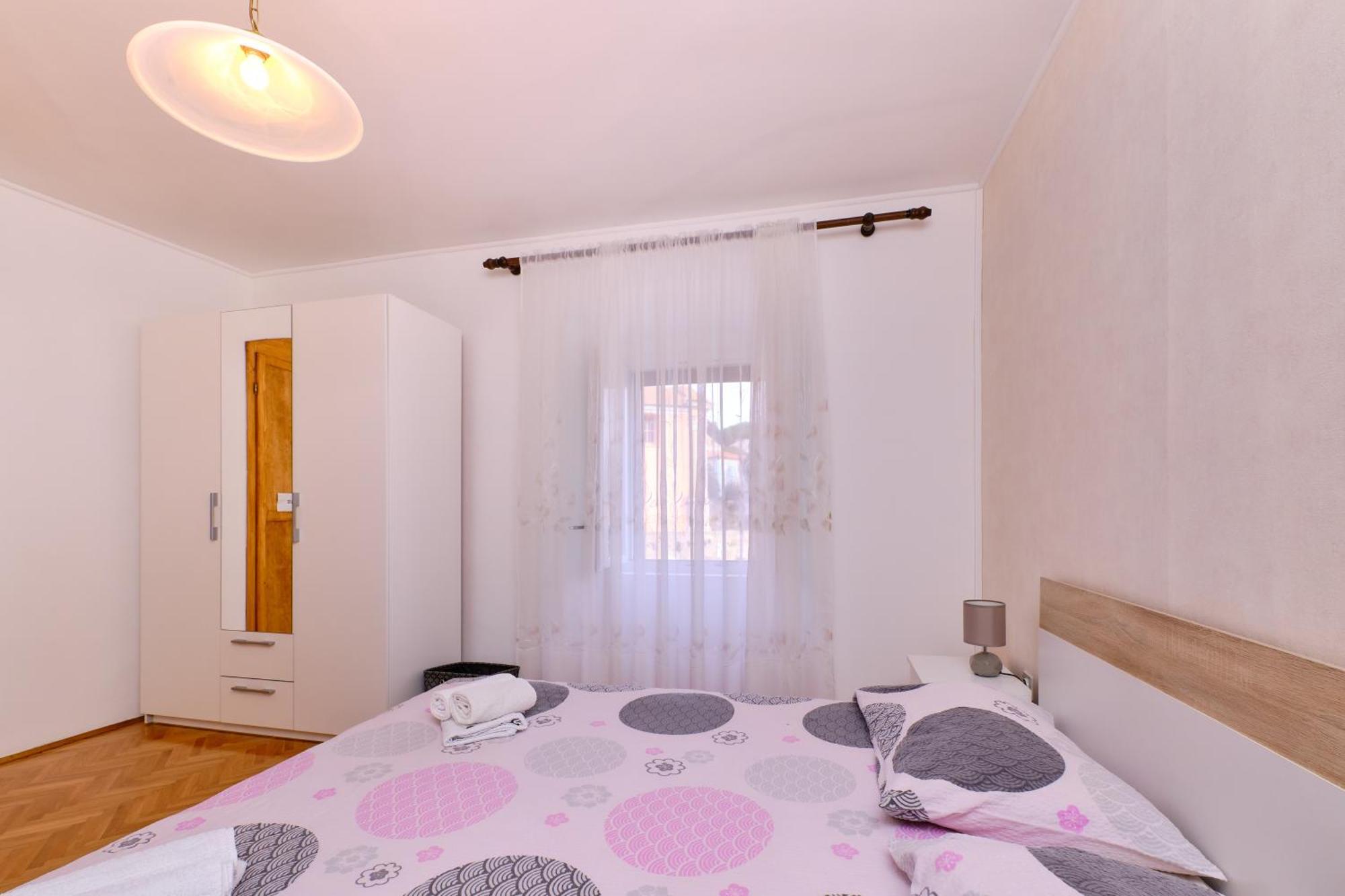 Apartments Antonella Veli Losinj Exterior photo